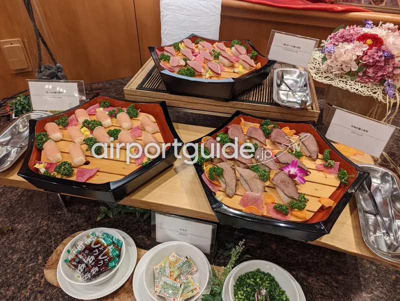 握り寿司3種。生ハム・鴨スモーク・牛肉の握り寿司。